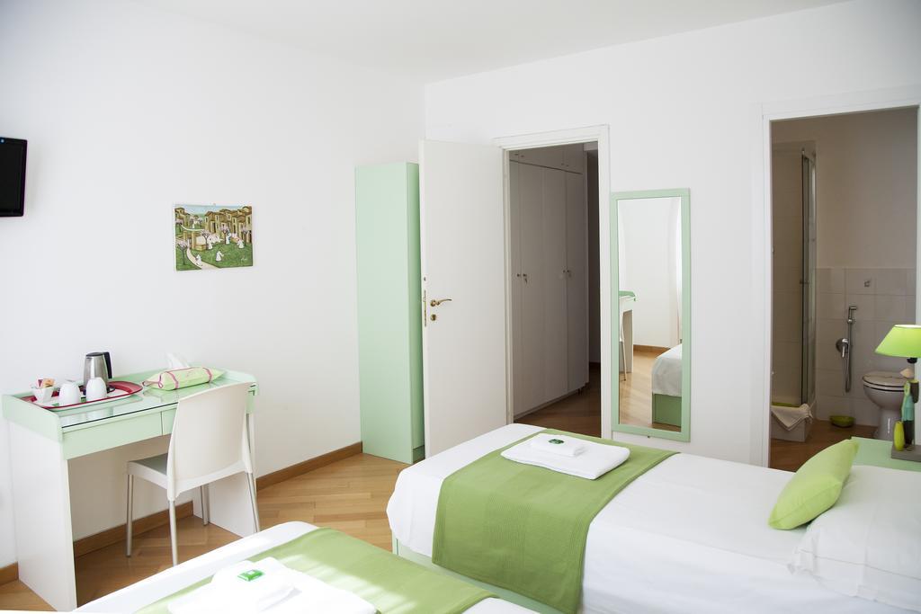 B&B Botton D'Oro Basiglio Eksteriør bilde